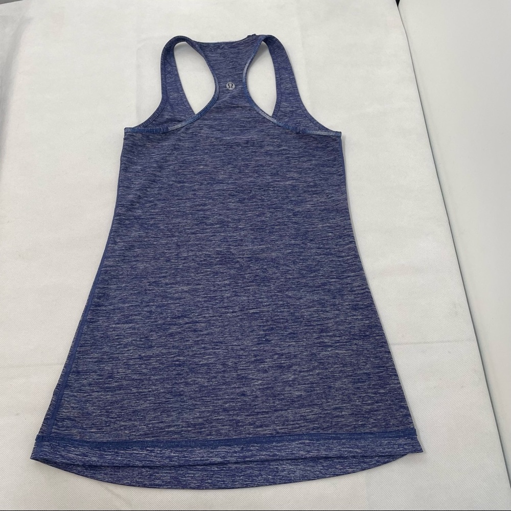 lululemon Women’s Size S tank top Blue Textured great condition